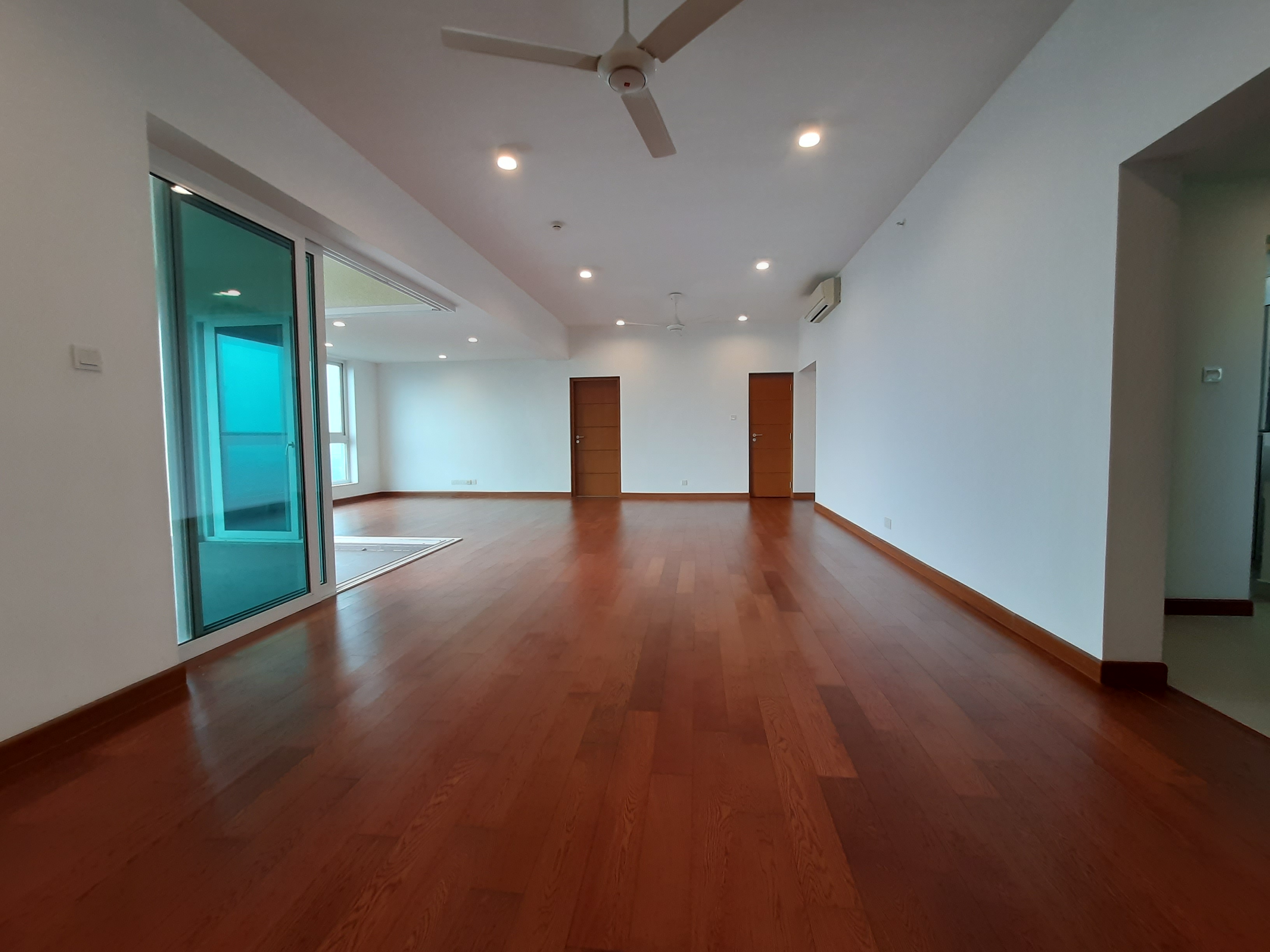4 bedroom apartment in Rajagiriya - photo 3
