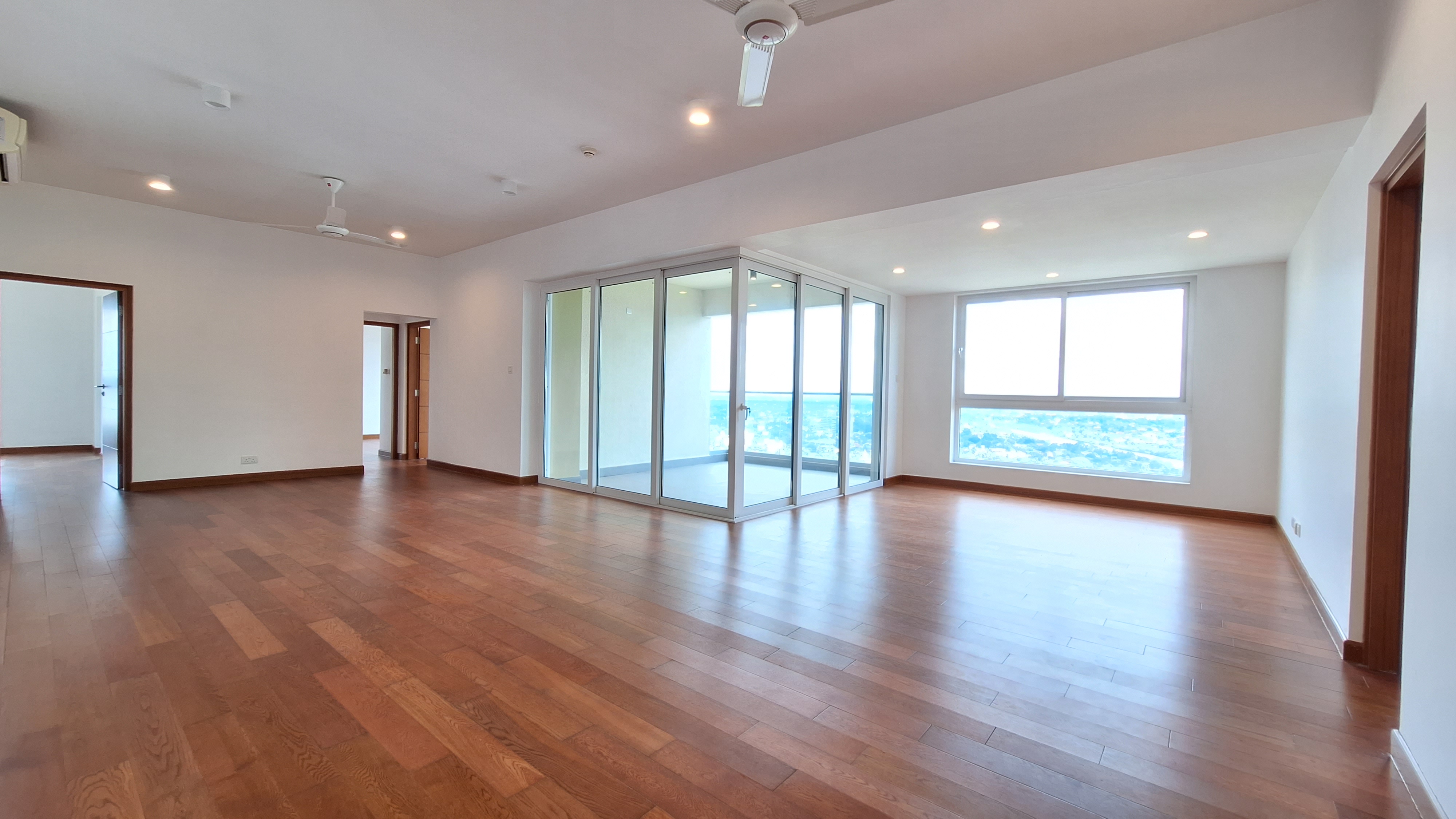 4 bedroom apartment in Rajagiriya - photo 2