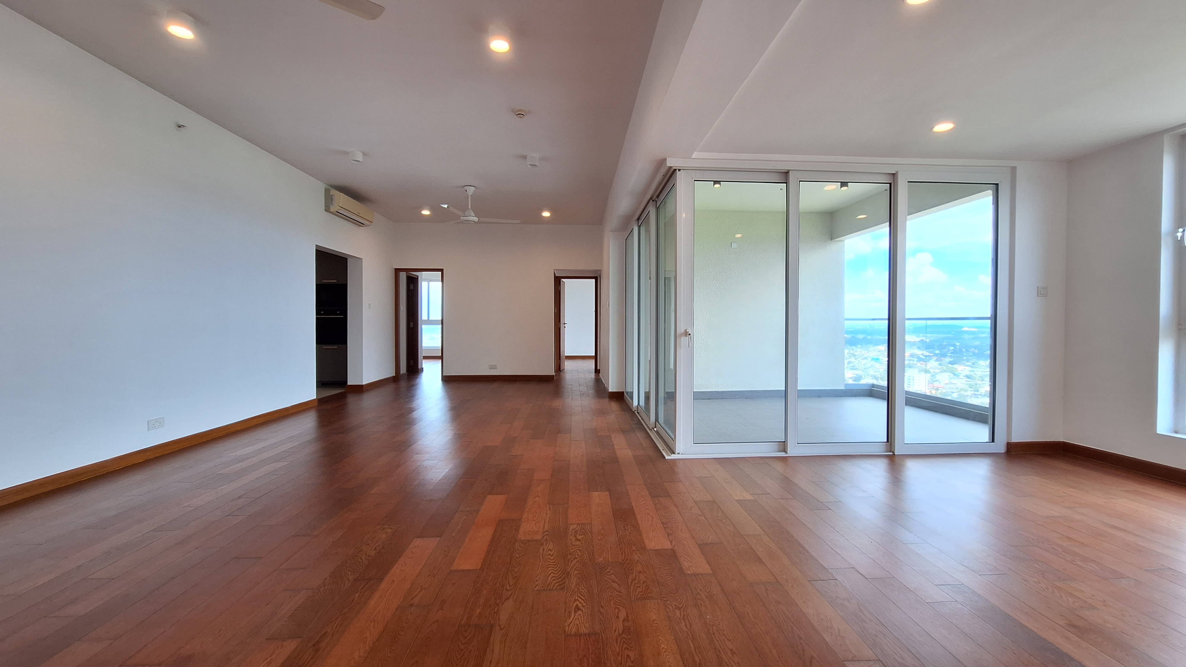 4 bedroom apartment in Rajagiriya - photo 5