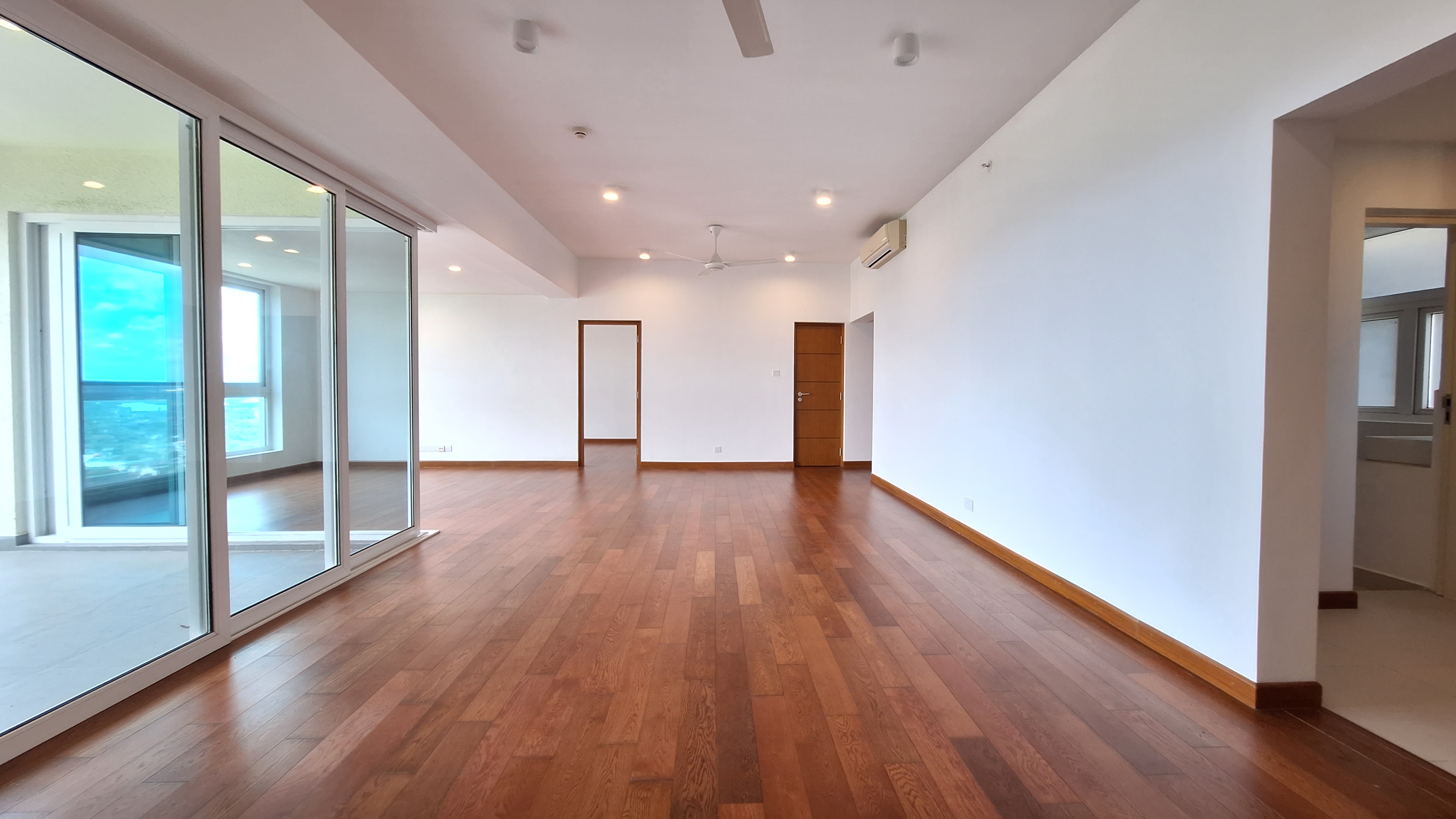 4 bedroom apartment in Rajagiriya - photo 9