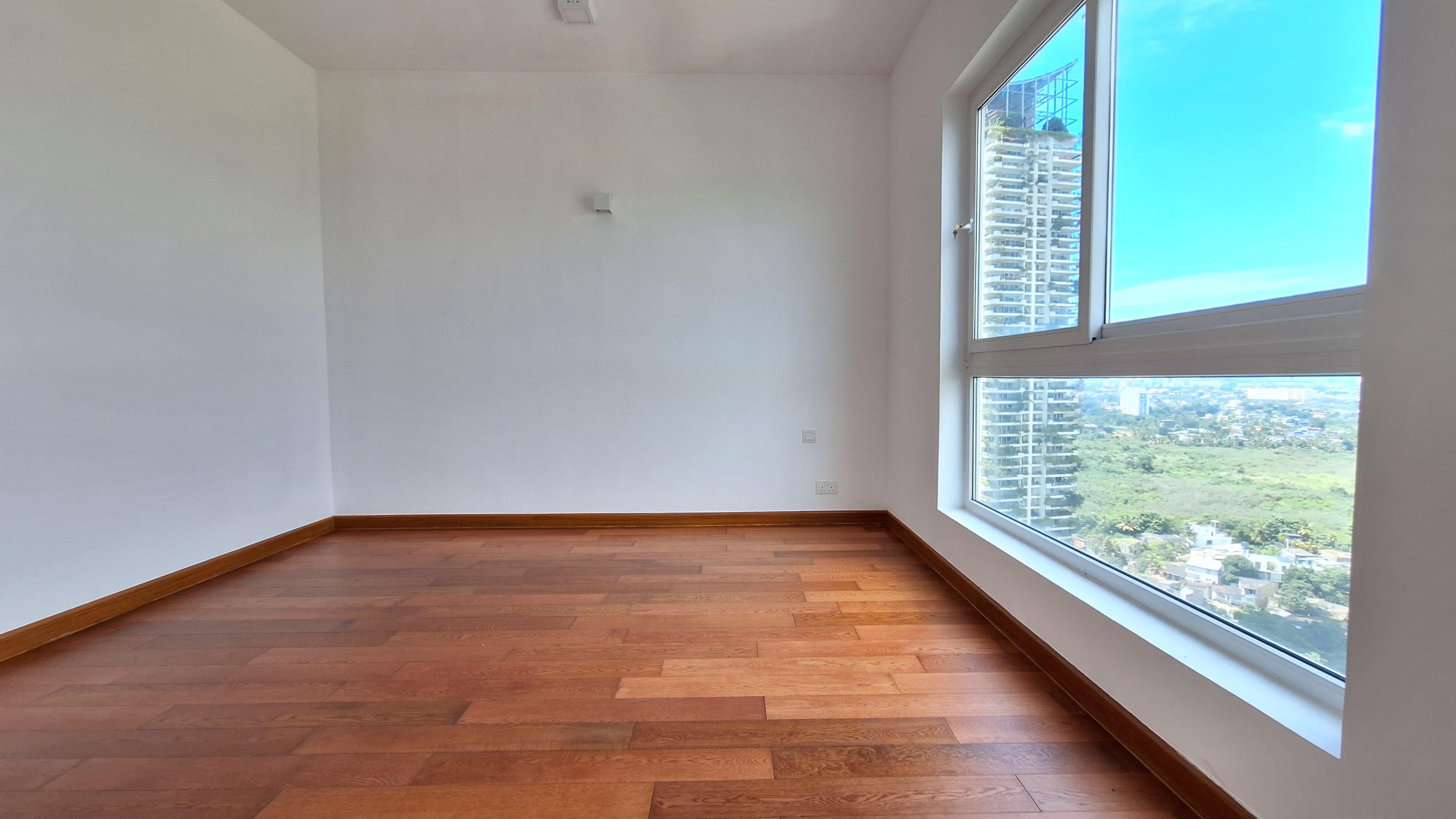 4 bedroom apartment in Rajagiriya - photo 13