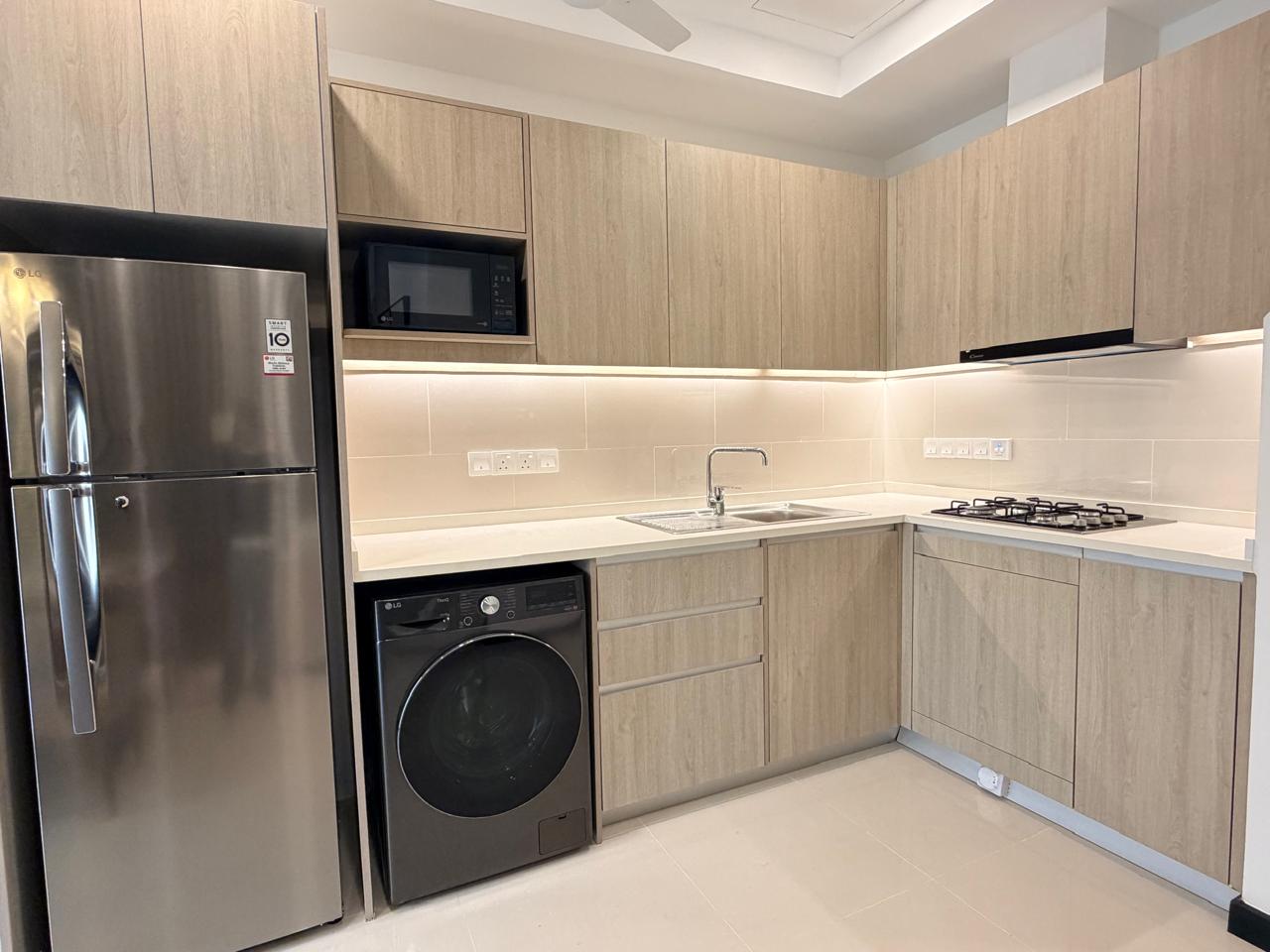 2 bedroom apartment in Colombo 2 - photo 2