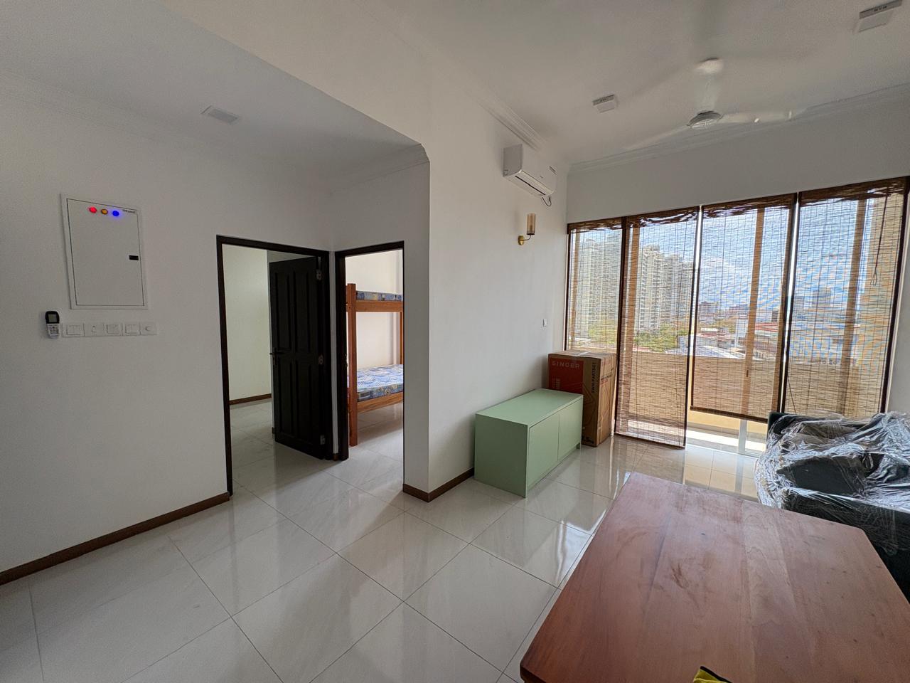 2 bedroom apartment in Colombo 5 - photo 2