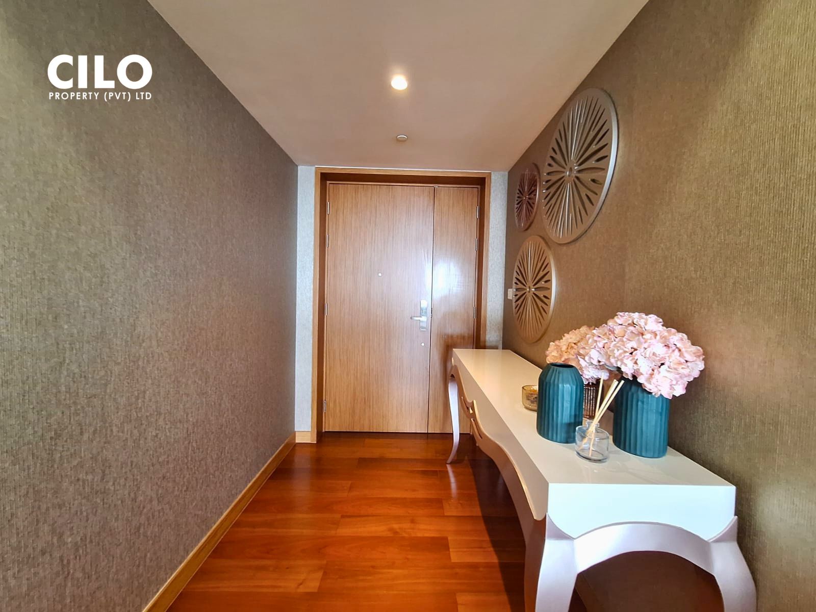 2 bedroom apartment in Colombo 1 - photo 5