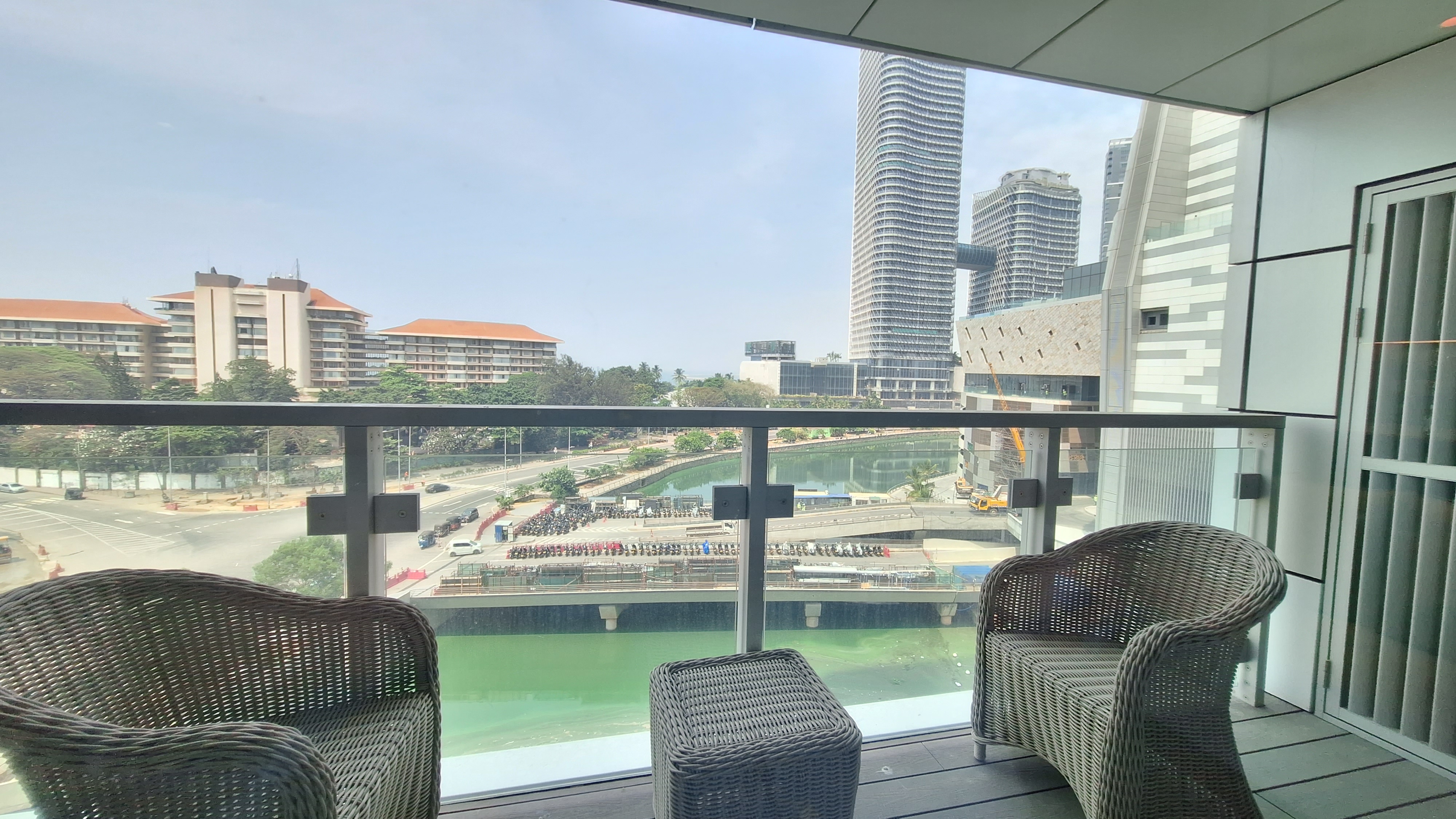 2 bedroom apartment in Colombo 2 - photo 3